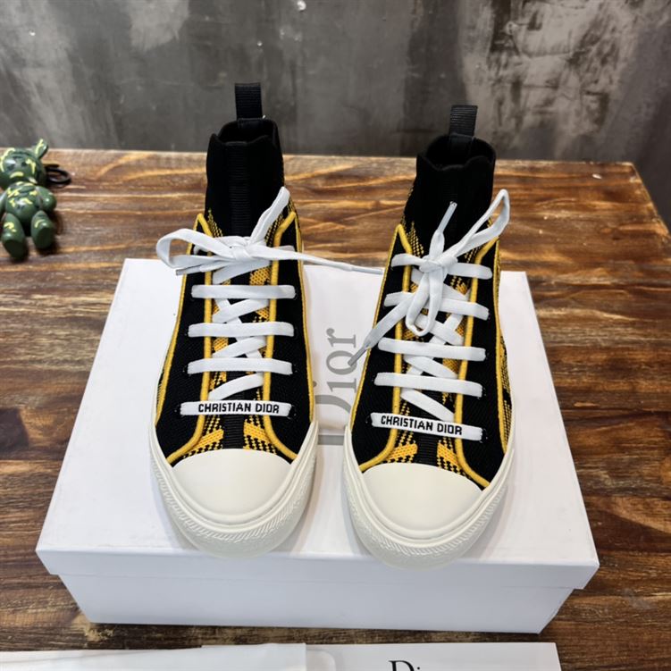 DIOR WALK’N’DIOR SNEAKER – DO121