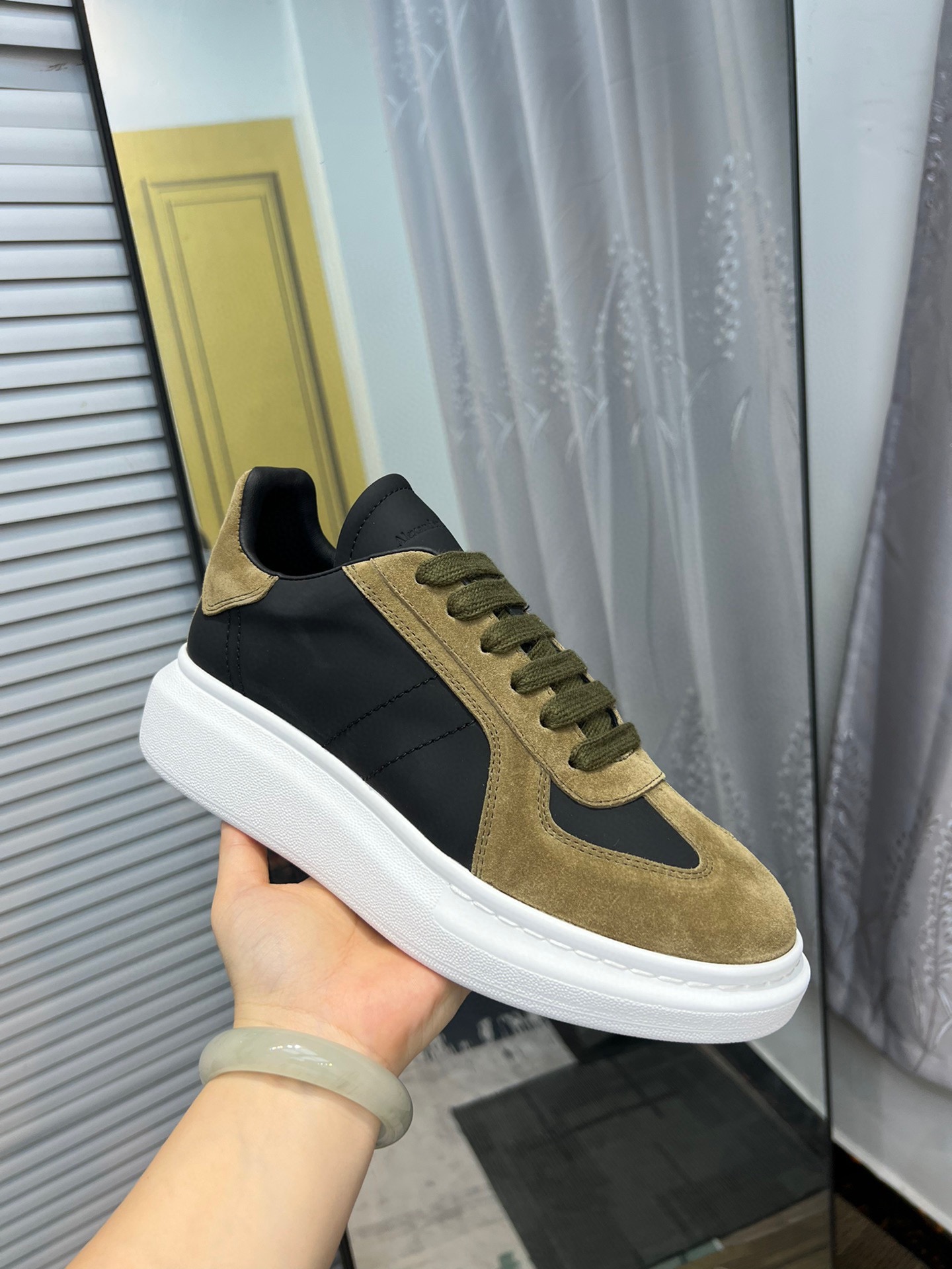 Alexander McQUEEN authentic unboxing