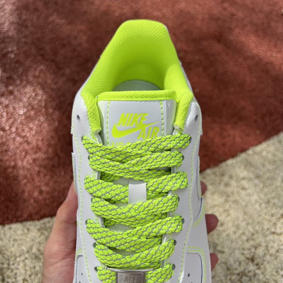 Nike Air Force 1 350823-002