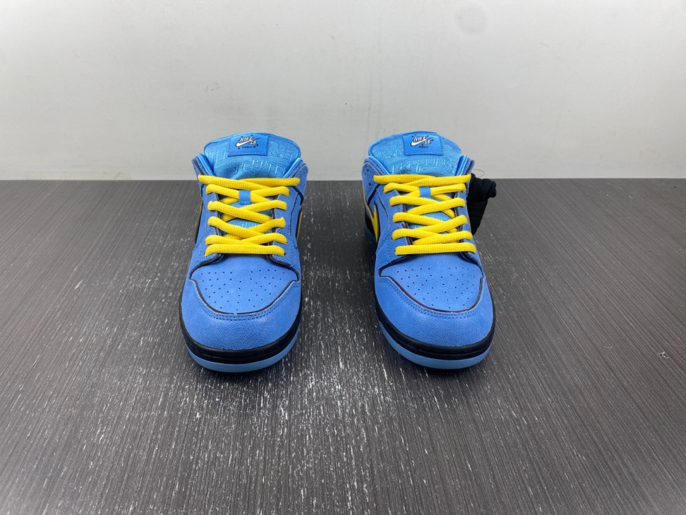 The Powerpuff Girls x Nike SB Dunk Low “Bubbles”