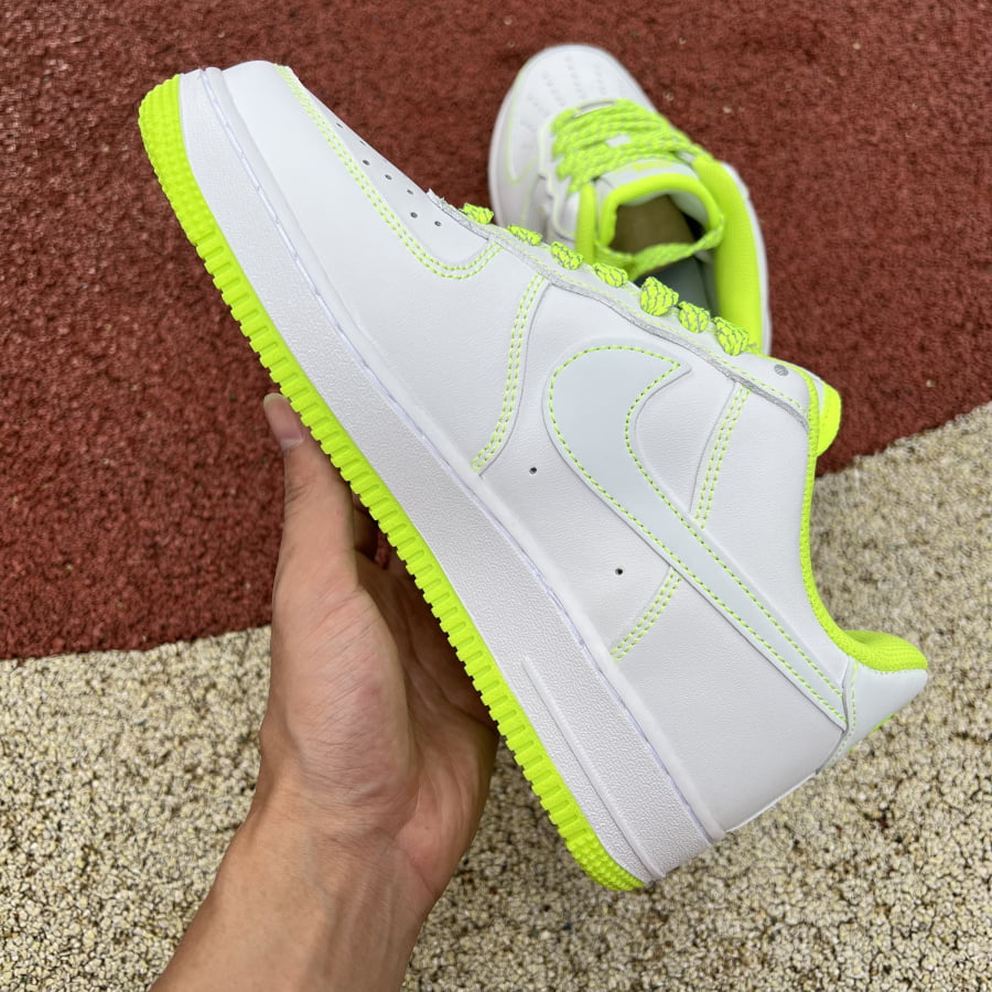 Nike Air Force 1 350823-002