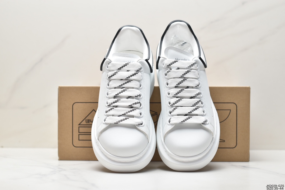 ALEXANDER MCQUEEN OVERSIZED LEATHER SNEAKERS