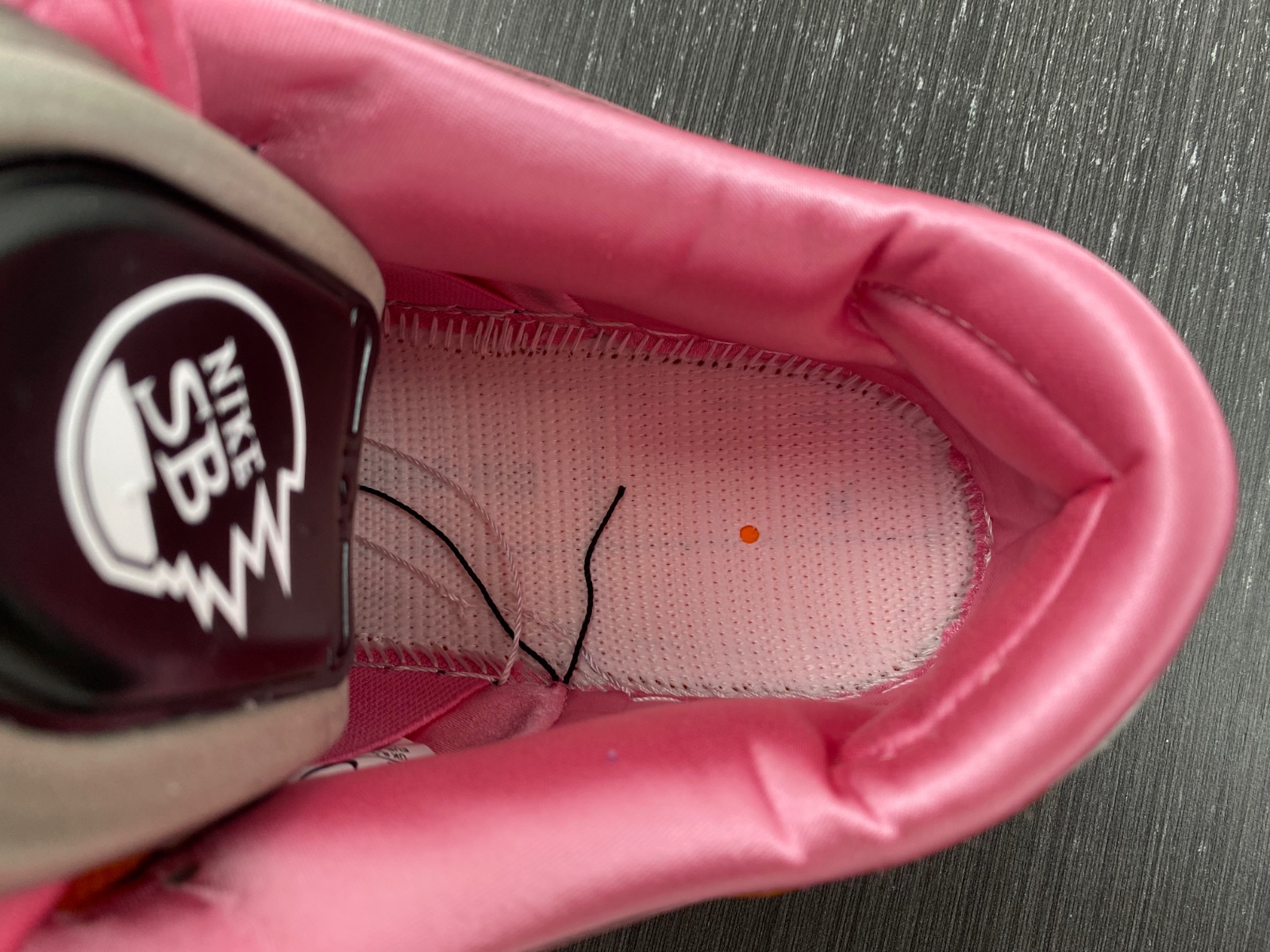 The Powerpuff Girls x Nike SB Dunk Low “Blossom”