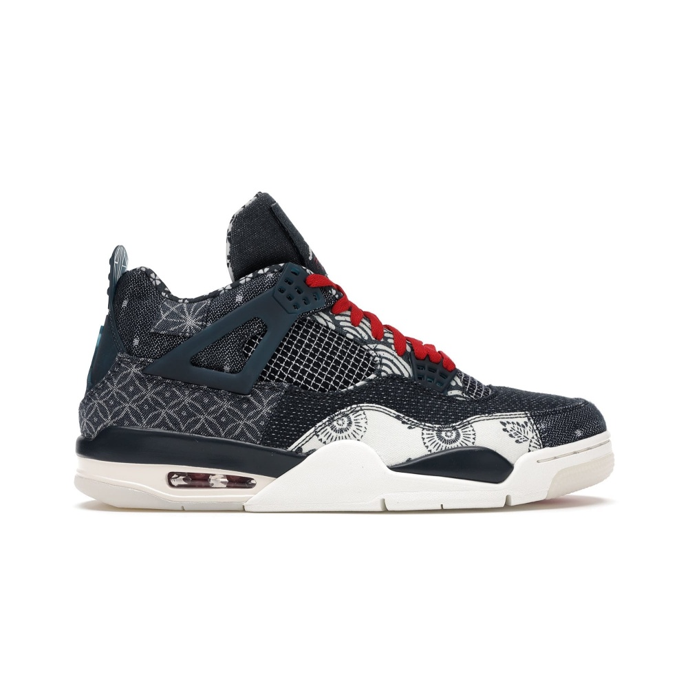 Jordan 4 Retro SE Sashiko