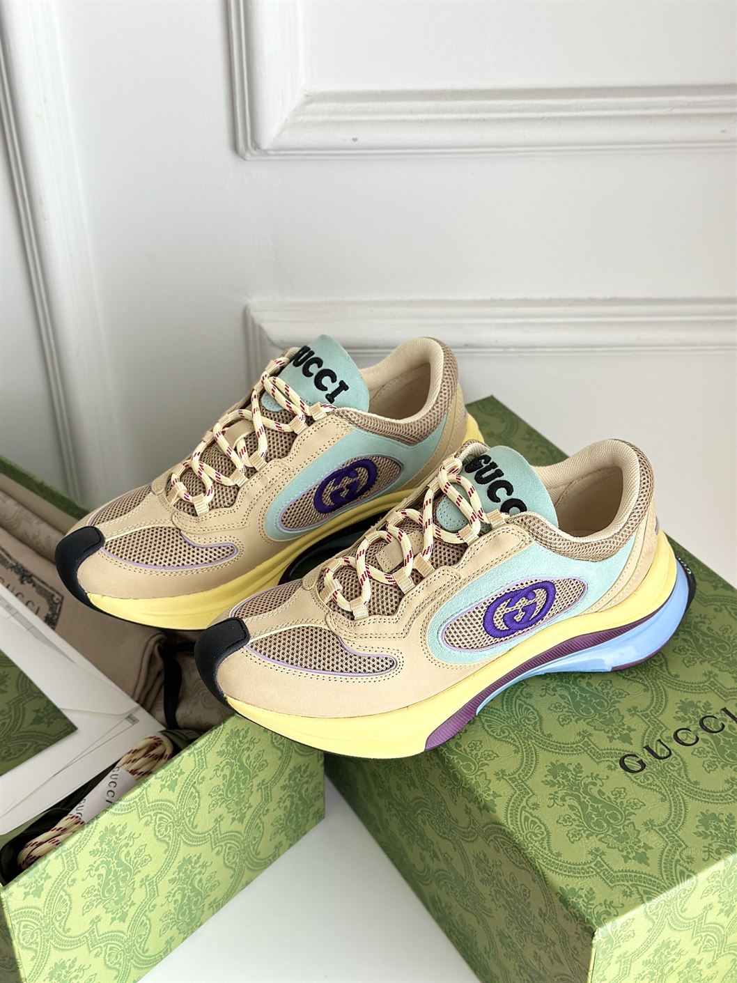 GUCCI RUN SNEAKERS – GCC118