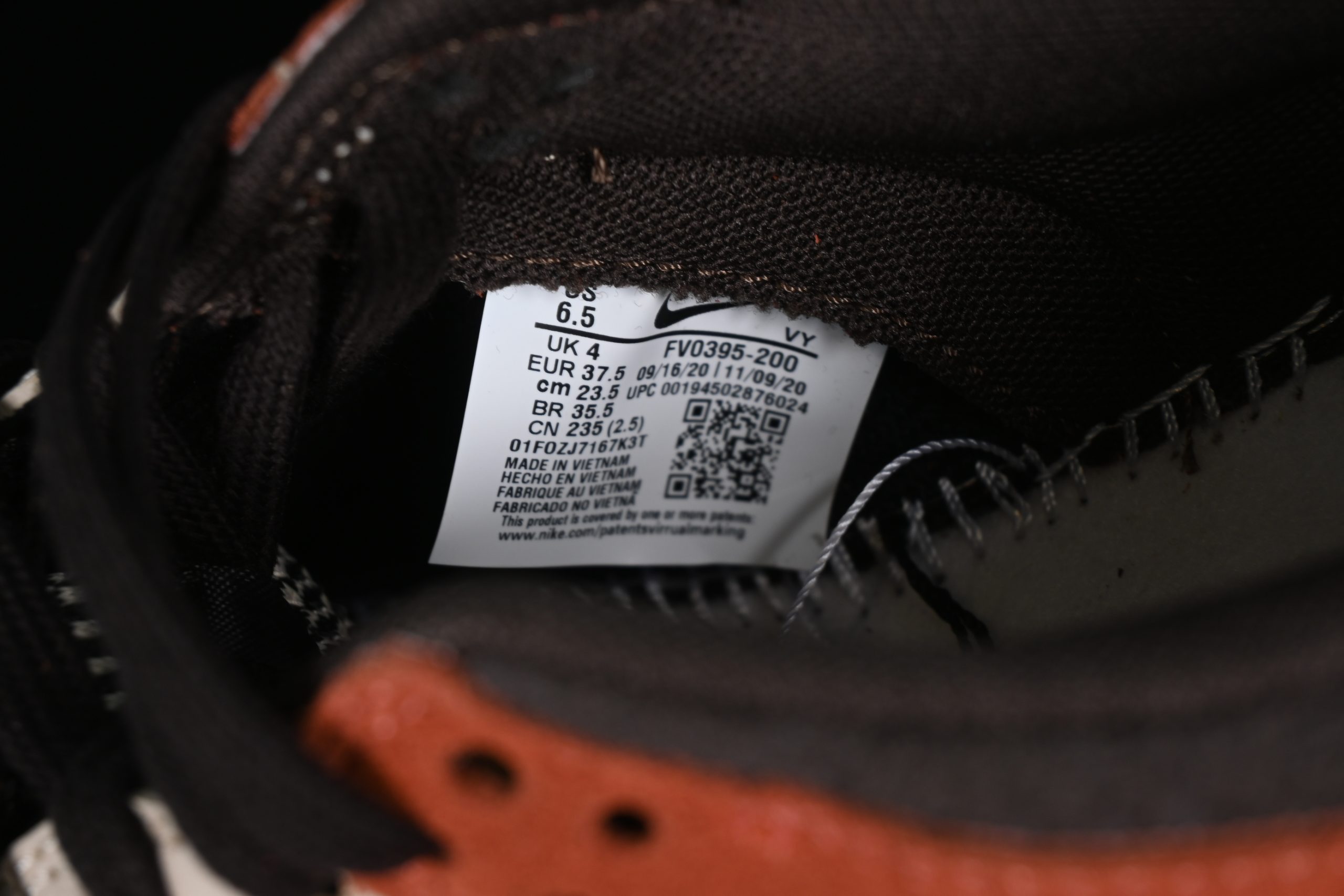 Nike Dunk Low Red Panda