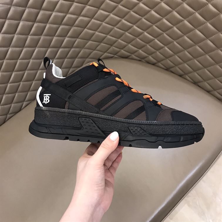 BURBERRY UNION SNEAKERS – BBR020