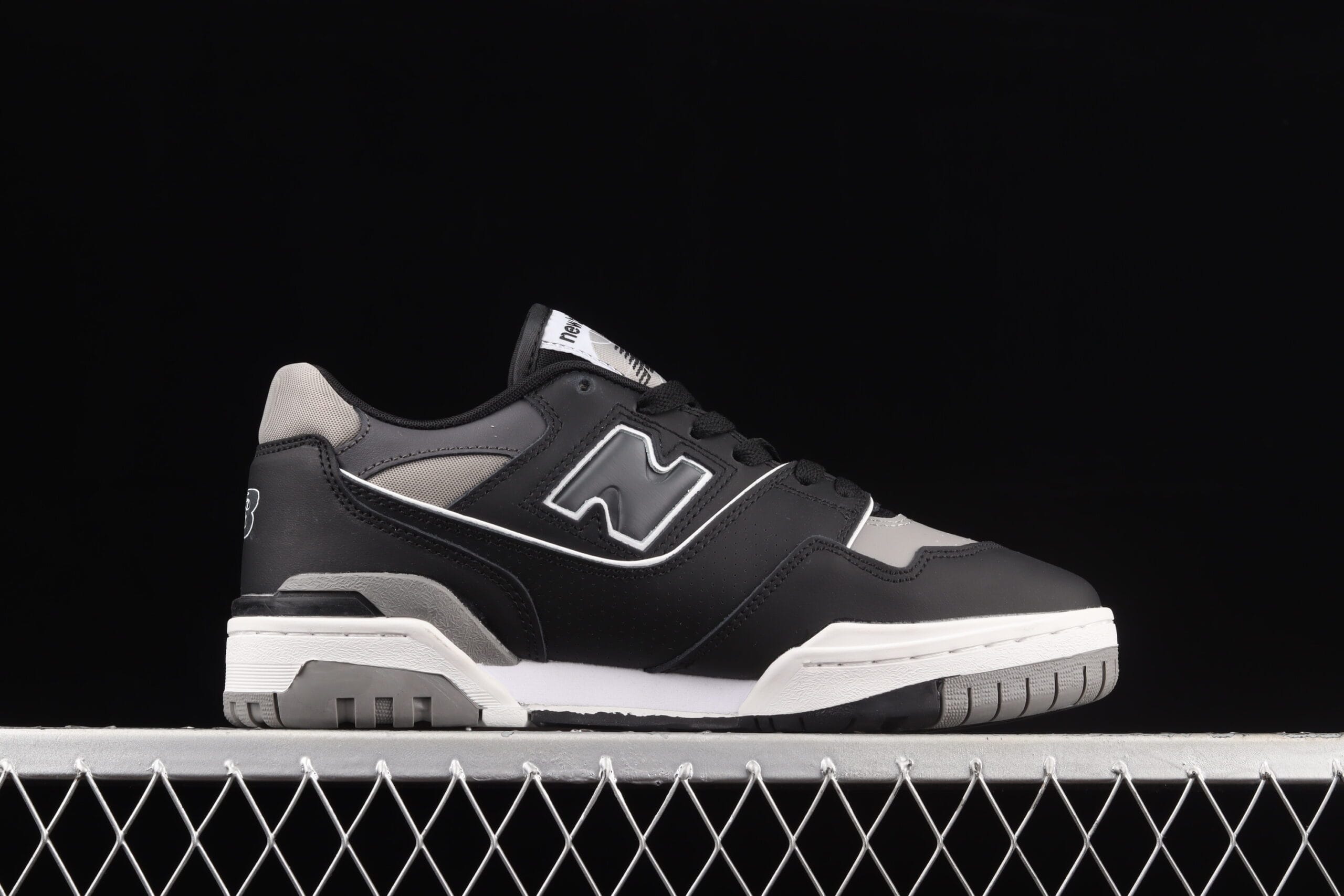 New Balance 550, Shadow