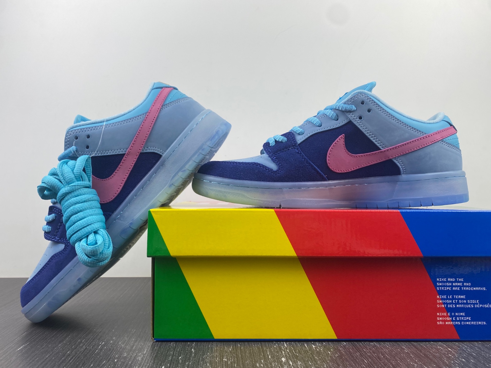 Run The Jewels x Nike SB Dunk Low