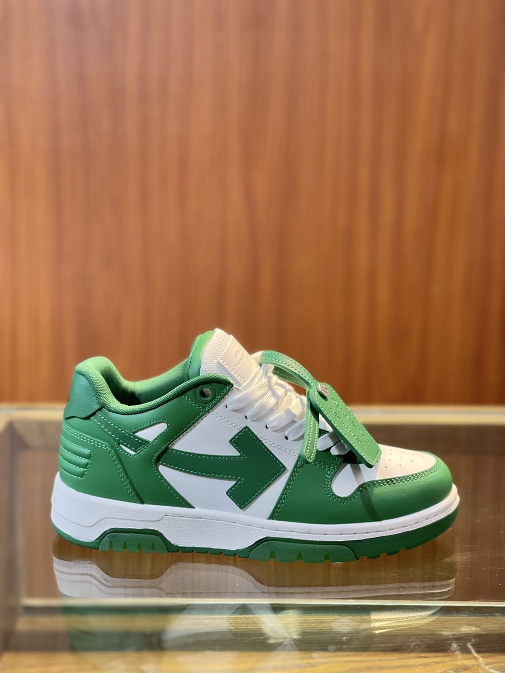 OFF-WHITE OUT OF OFFICE OOO BLACK WHITE GREEN – OFW027