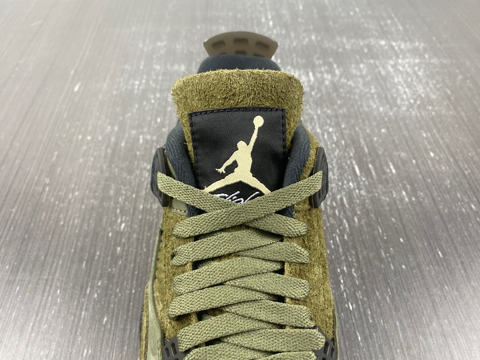 Air Jordan 4 Craft Medium Olive
