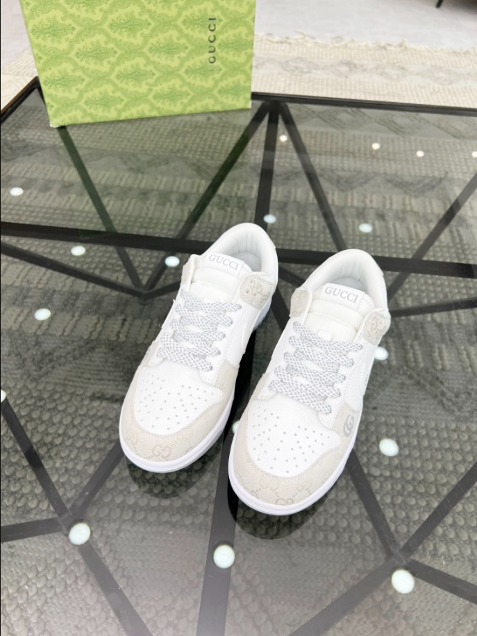 Gucci White Beige Sneaker – GCC160