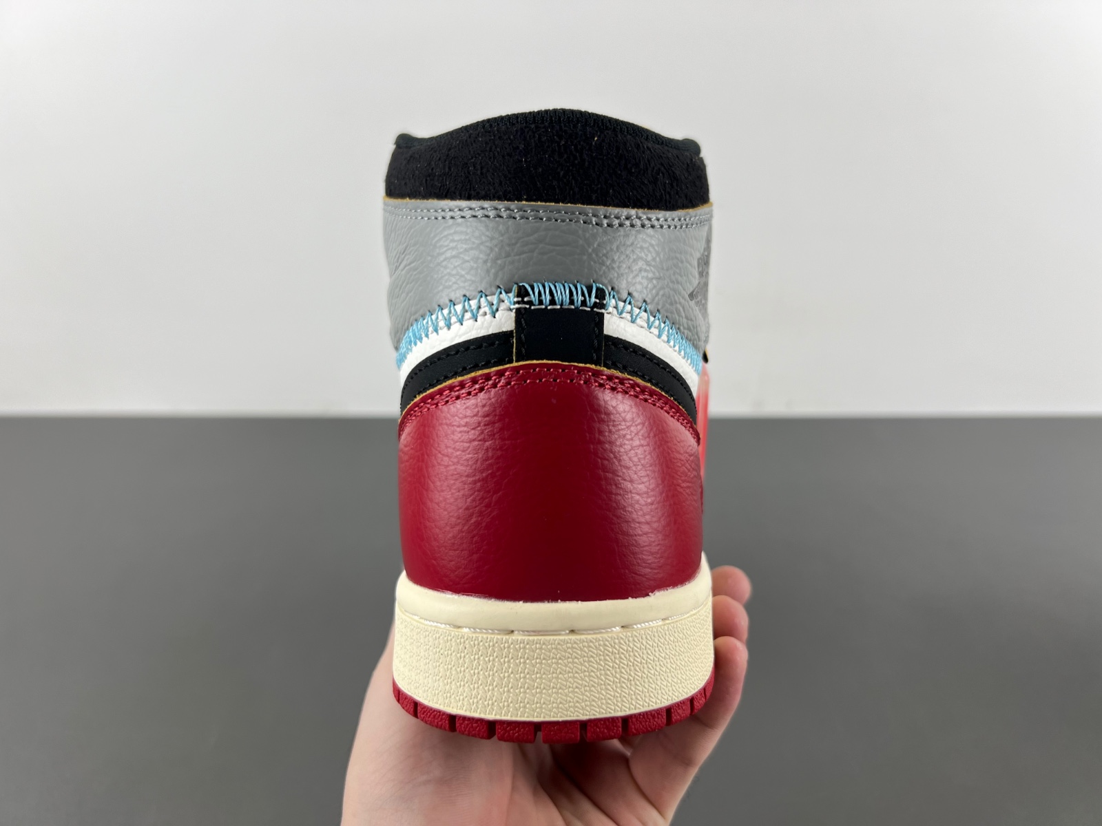 Union LA x Air Jordan 1 High OG Chicago Shadow