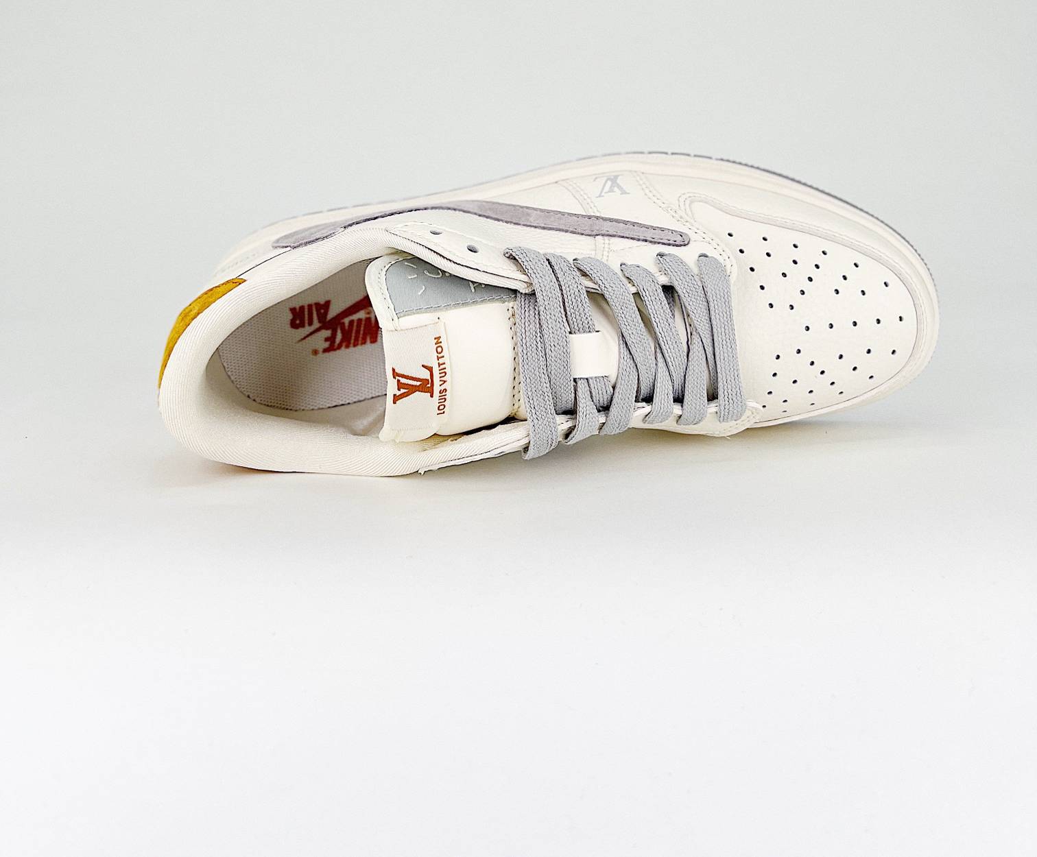 Travis Scott x Air Jordan 1 Retro Low Custom