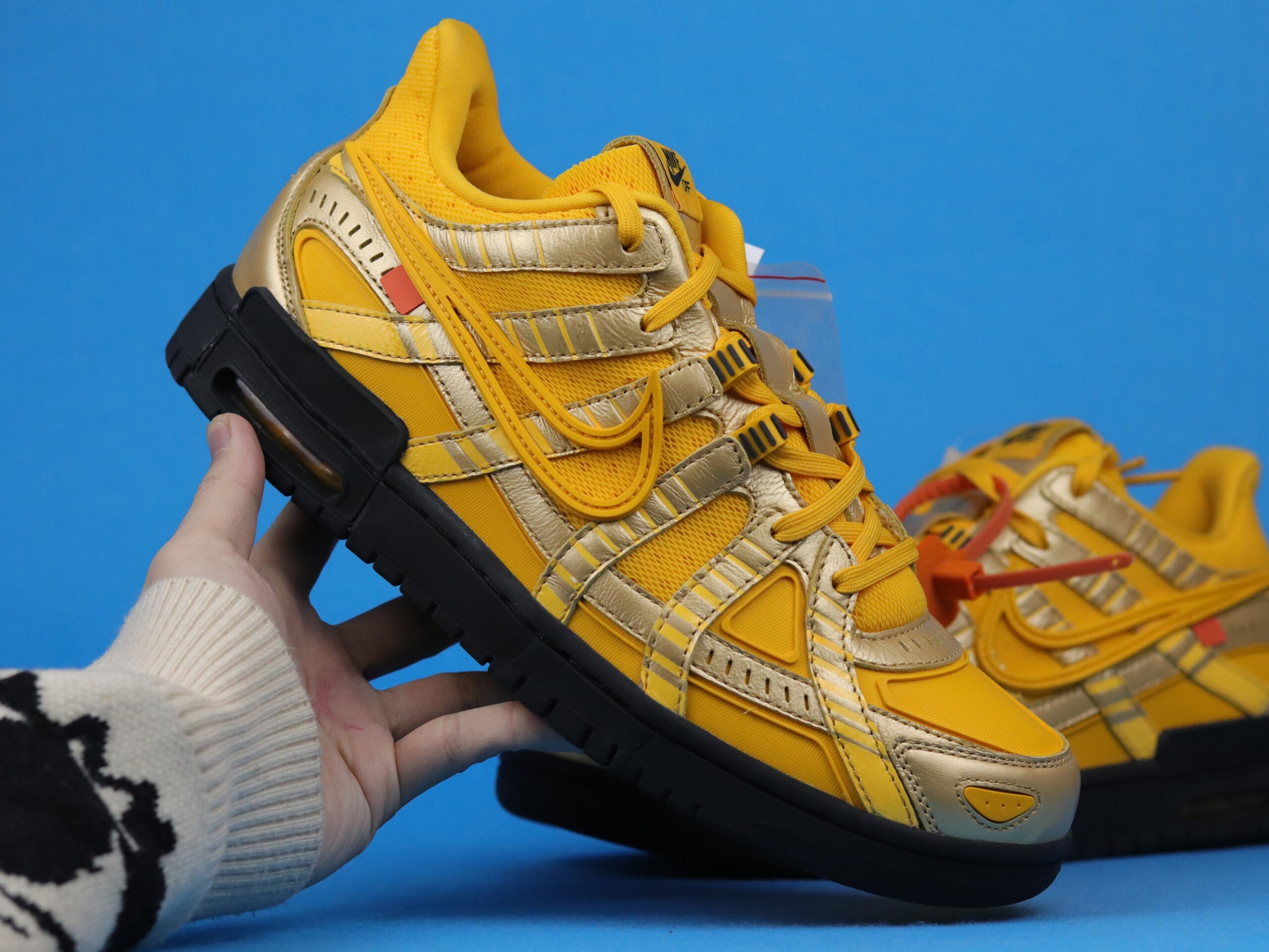 Nike Air Rubber Dunk OFW University Gold