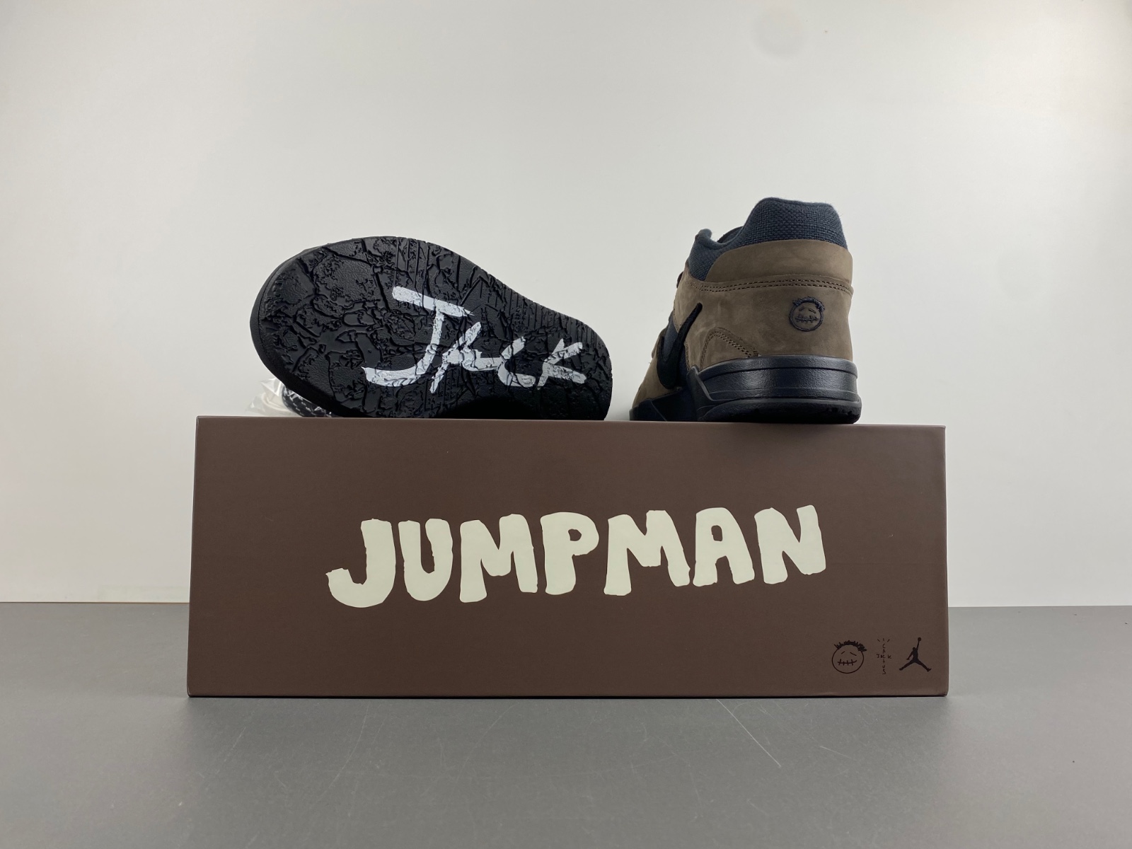 Travis Scott x Jordan Jumpman Jack Mocha