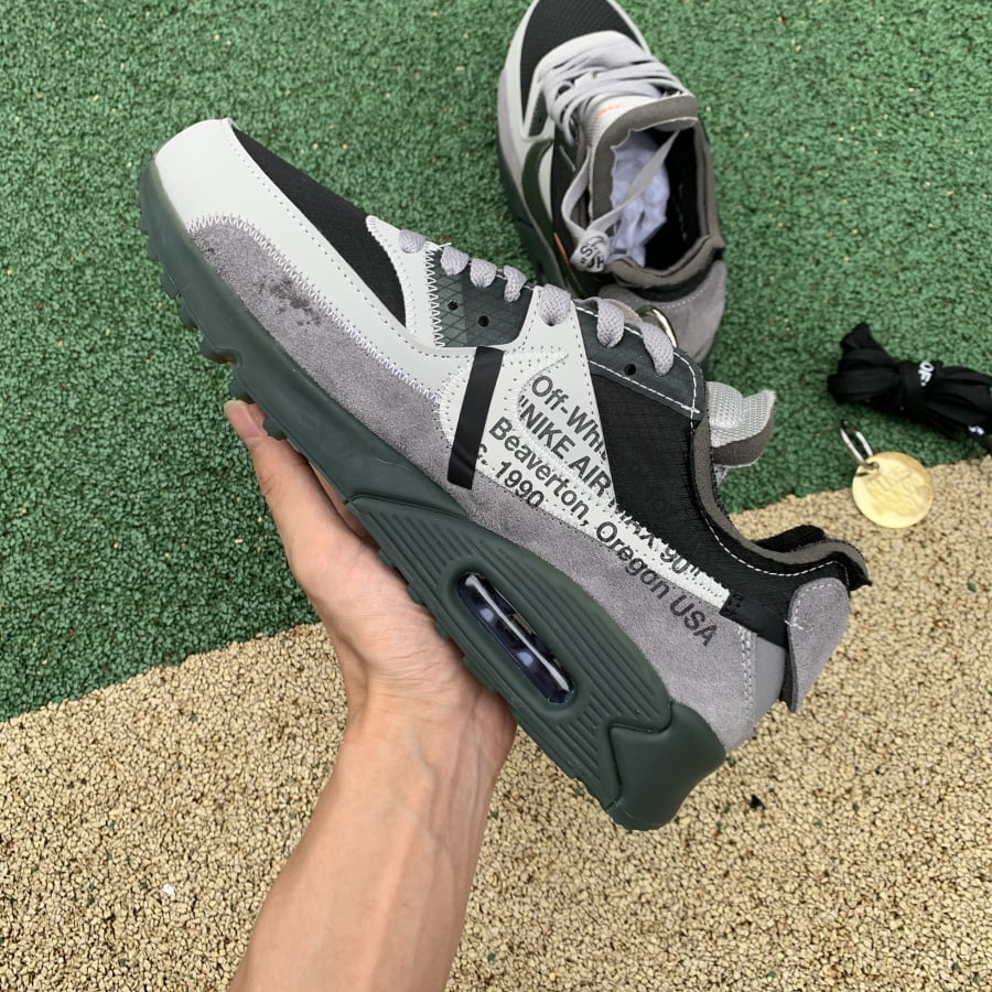 Nike Air Max 90 OFW family