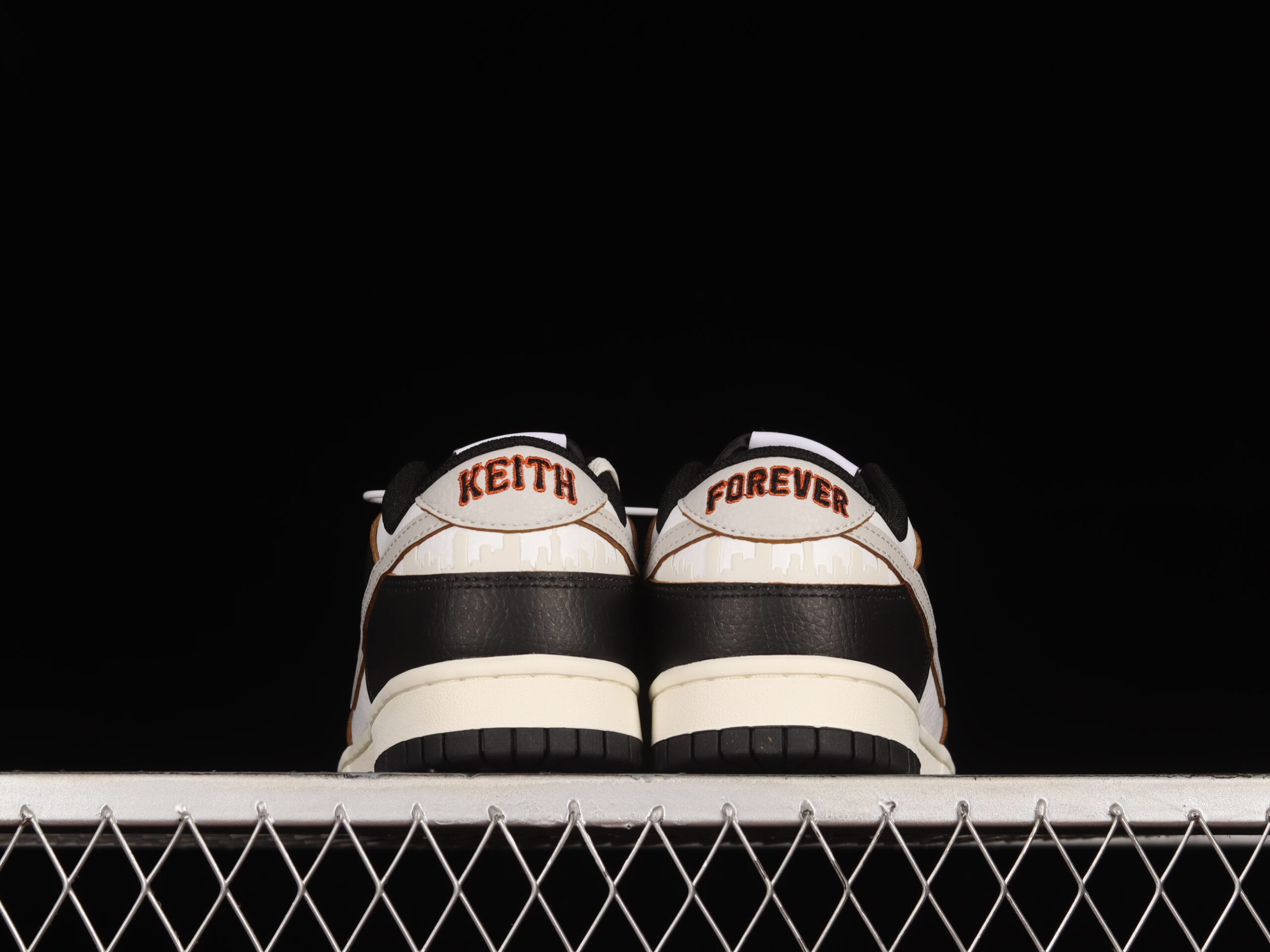 HUF x Nike SB Dunk Low “San Francisco”