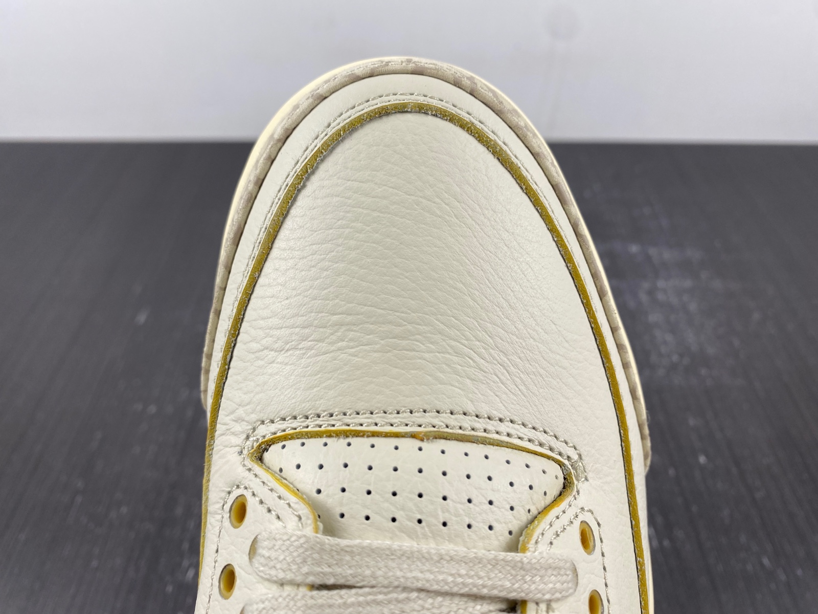 J. Balvin x Air Jordan 3 Retro Medellín Sunset