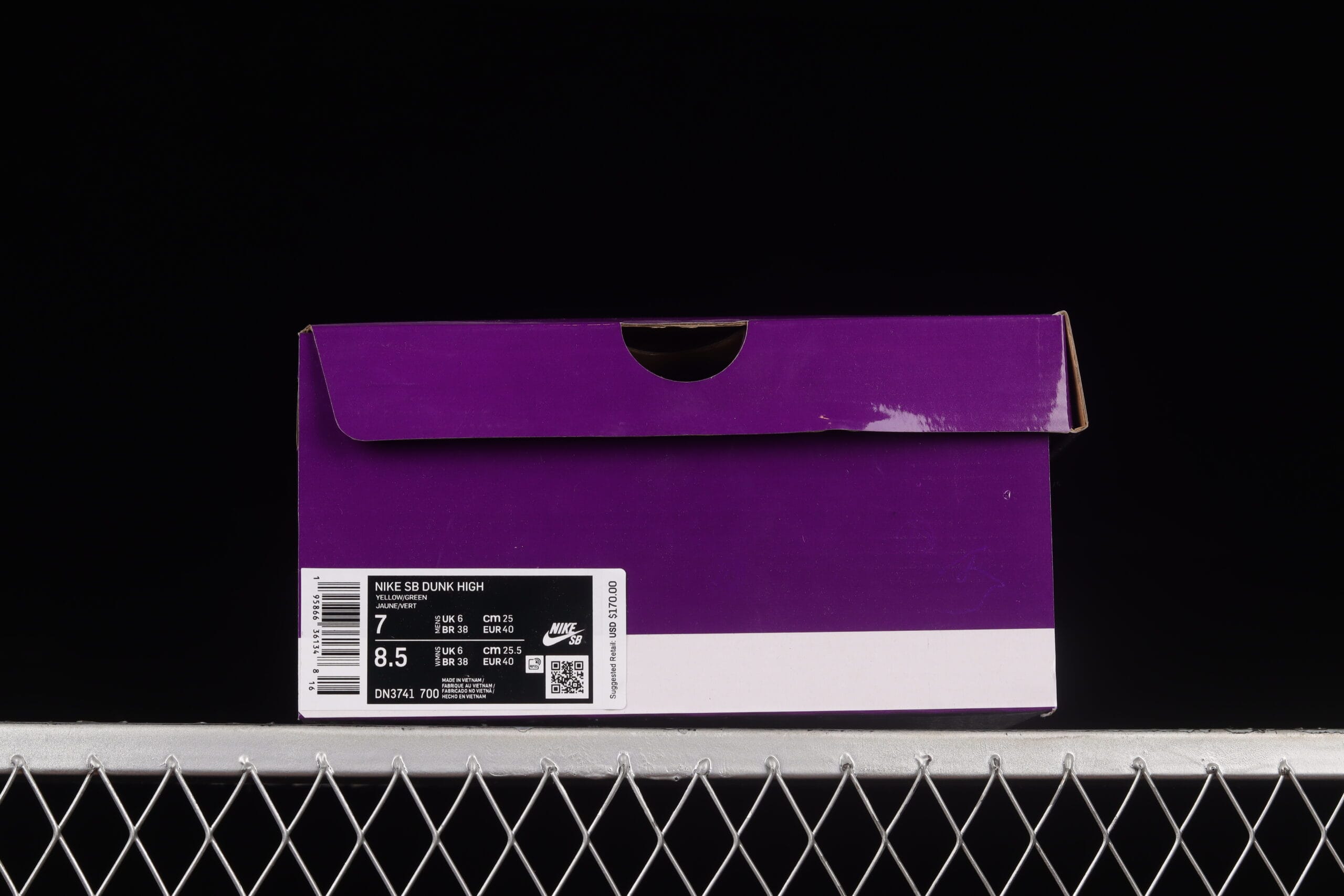 Nike SB Dunk High, Supreme By Any Means Brazil