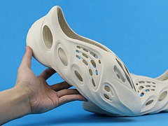 Adidas Yeezy Foam RNNR Sand