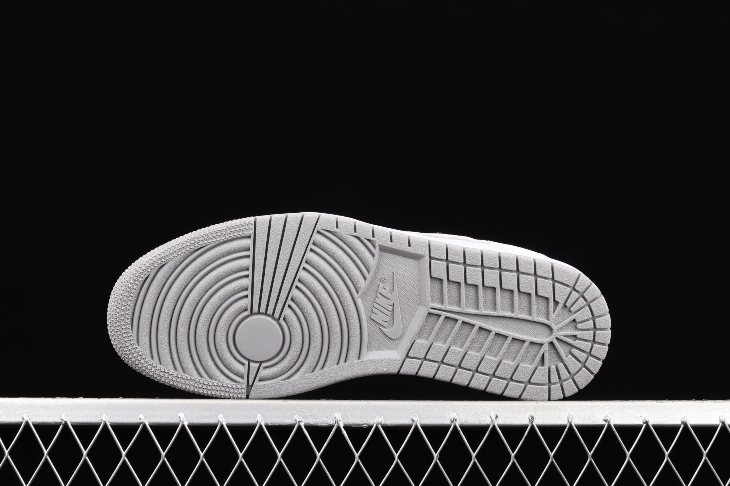 Jordan 1 Low OG Neutral Grey