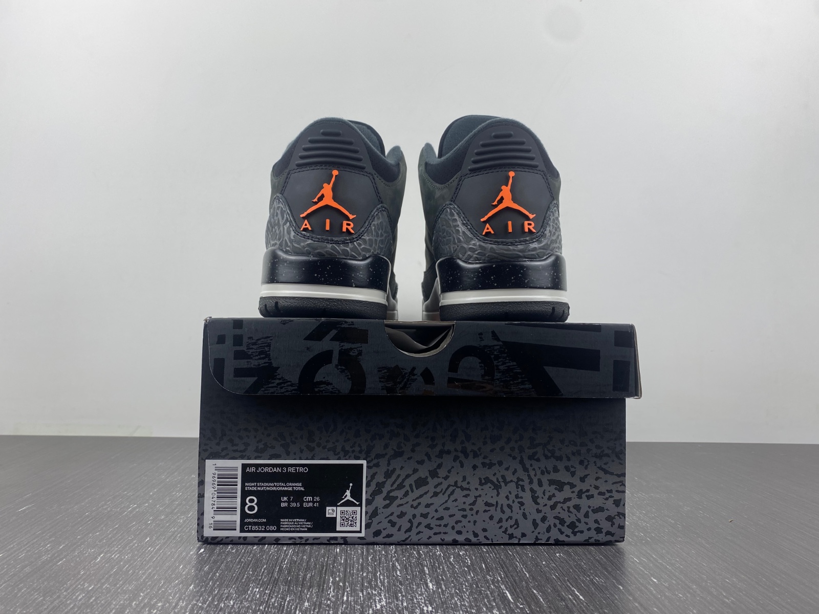 Jordan 3 Retro Fear Pack (2023)