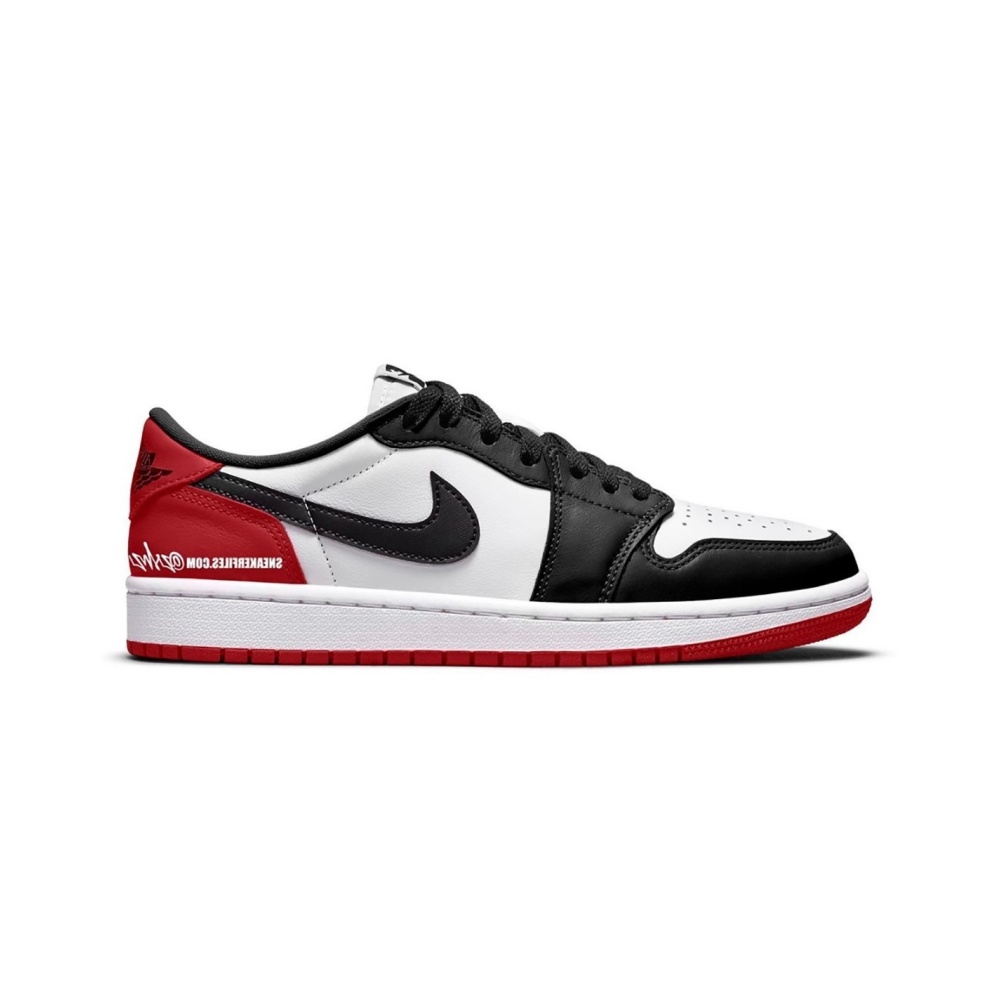 Air Jordan 1 Low OG “Black Toe”