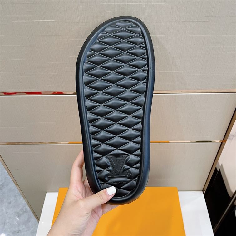 LOUIS VUITTON WATERFRONT MULE – LVSD027