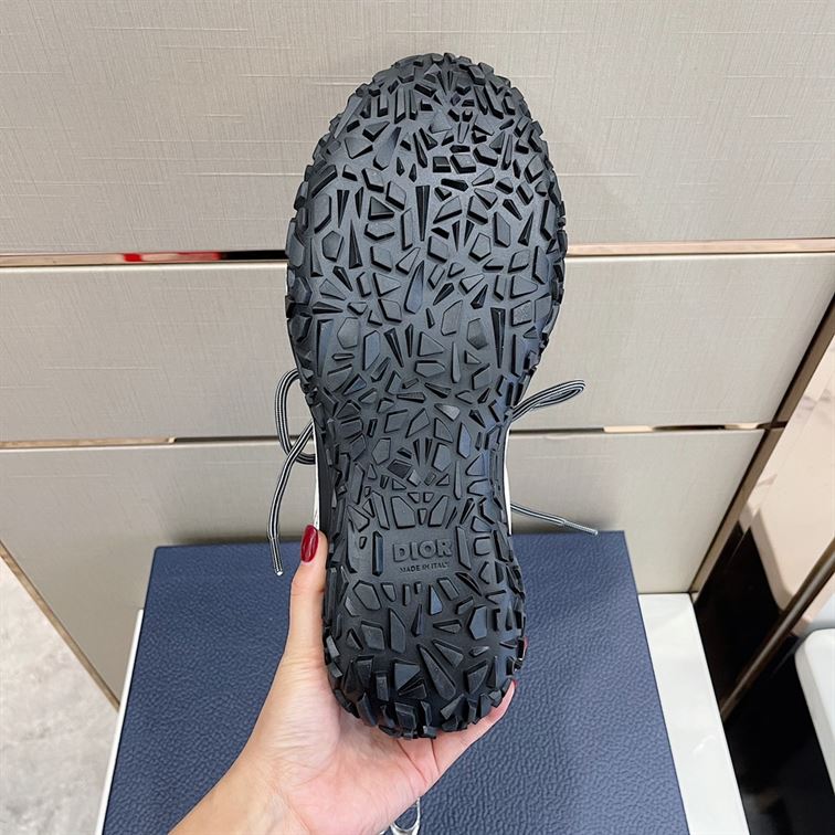 DIORIZON HIKING SHOE GRAY TECHNICAL MESH AND BLACK RUBBER – DO086