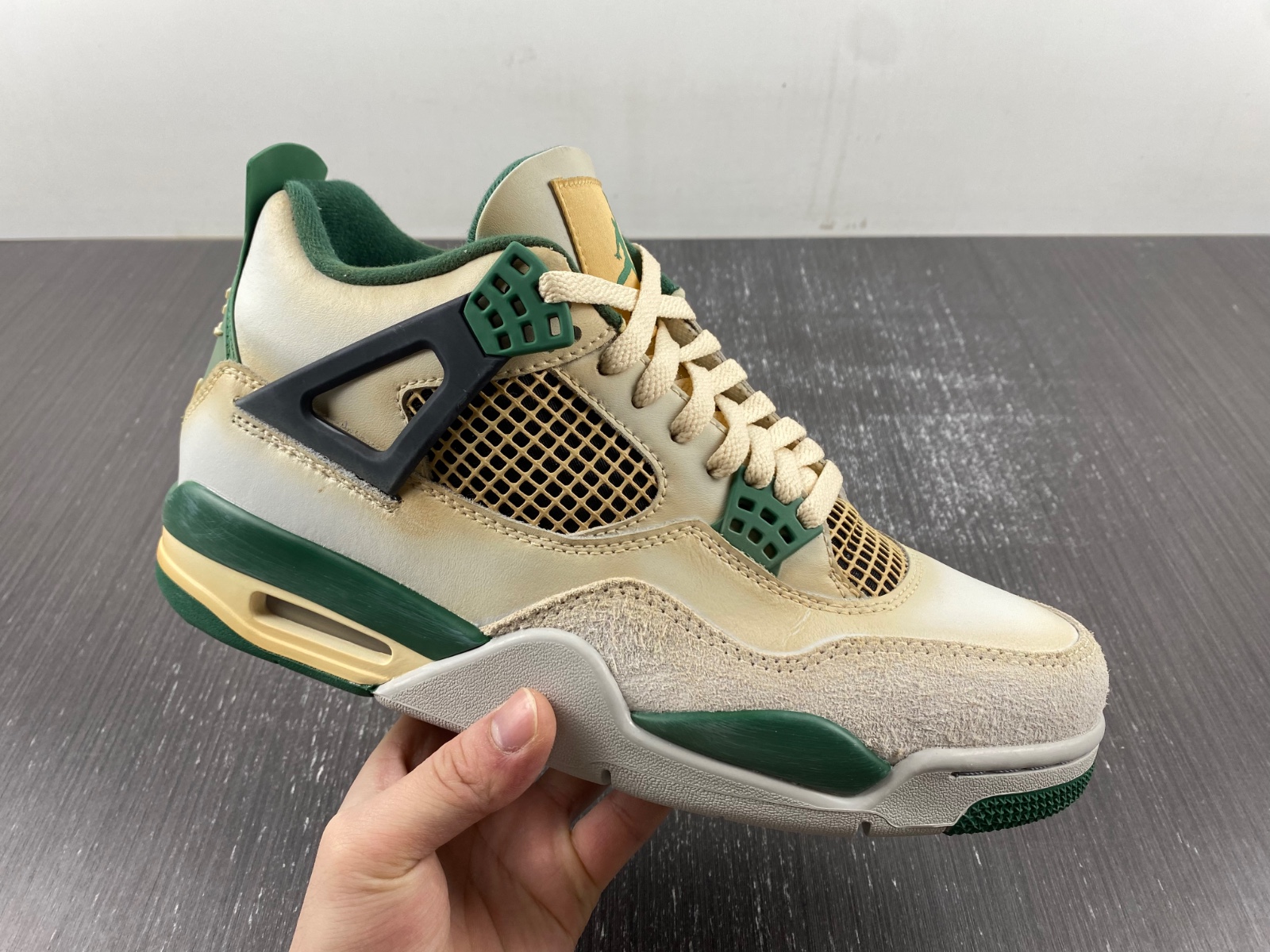 Air Jordan 4 Venusuar