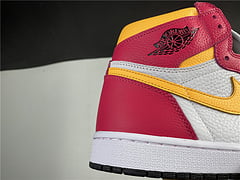 Jordan 1 Retro High OG Light Fusion Red