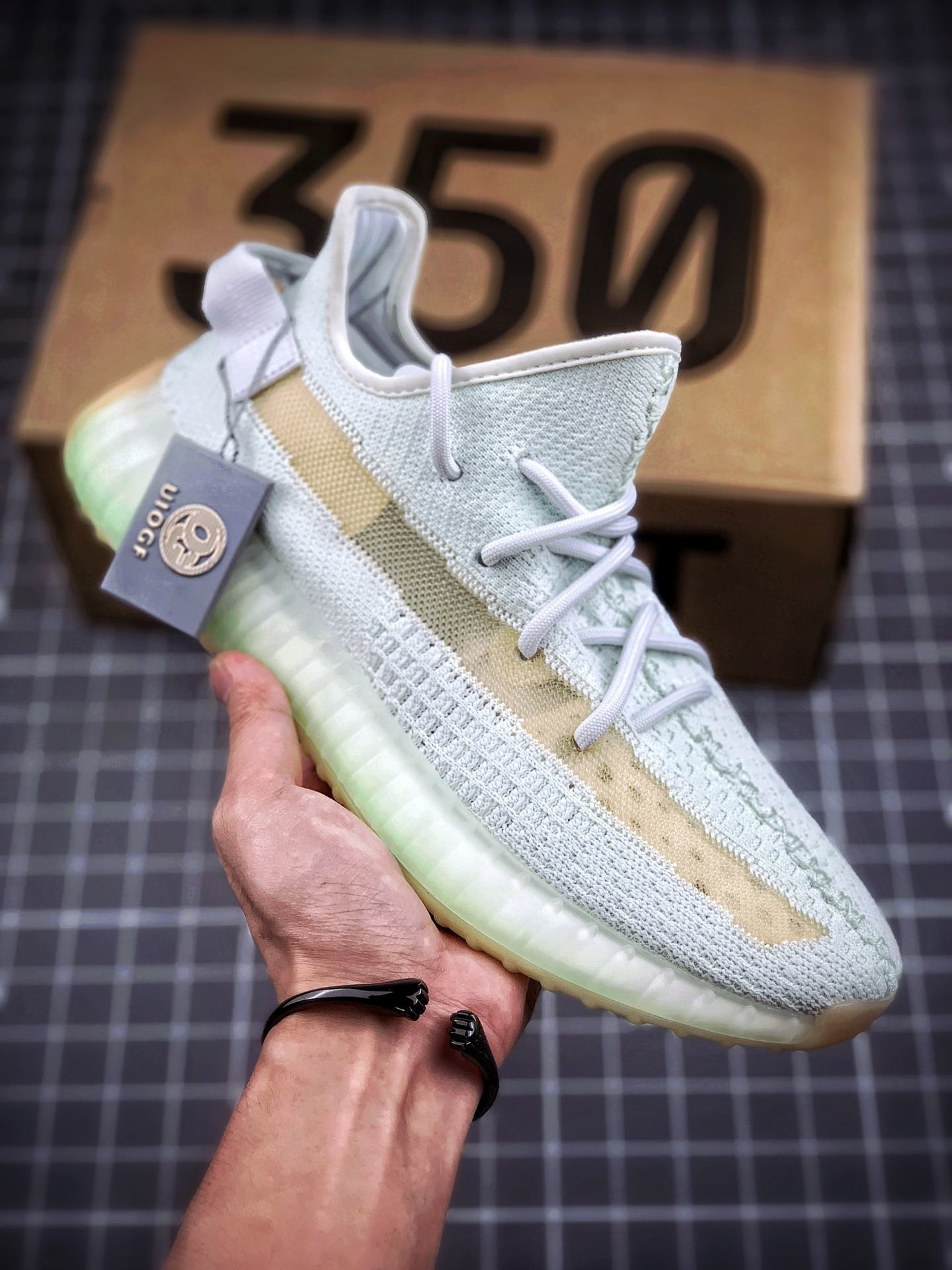 Yeezy 350 Boost V2 “Hyperspace”