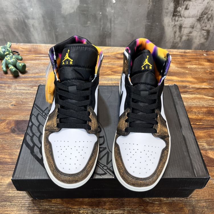 AIR JORDAN 1 MID SE – NSN028