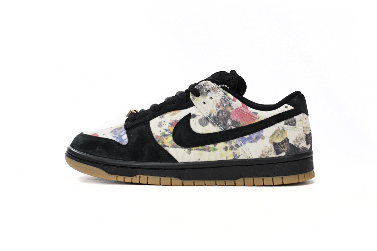 Nike SB Dunk Low Supreme Rammellzee