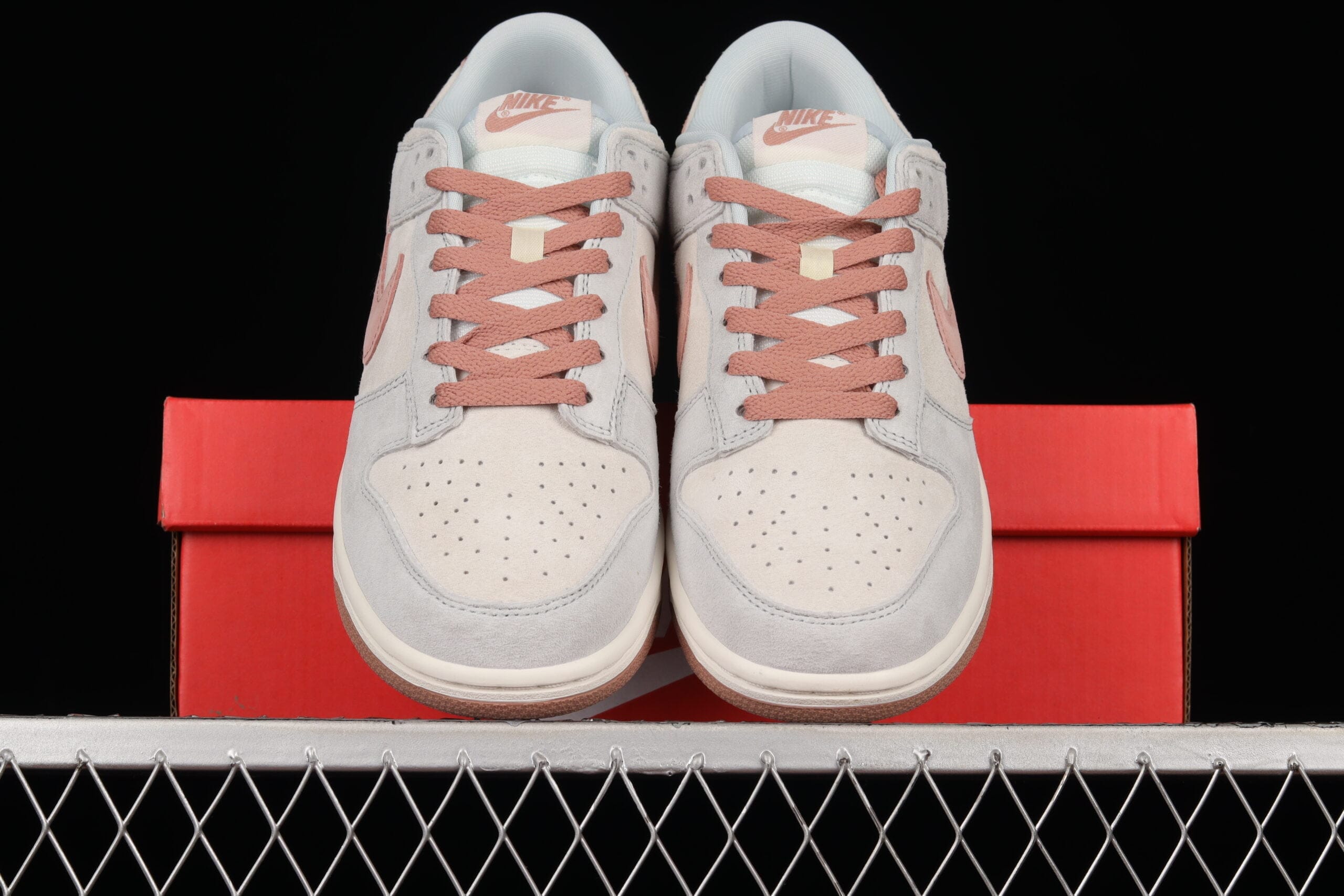 Nike Dunk Low Fossil Rose