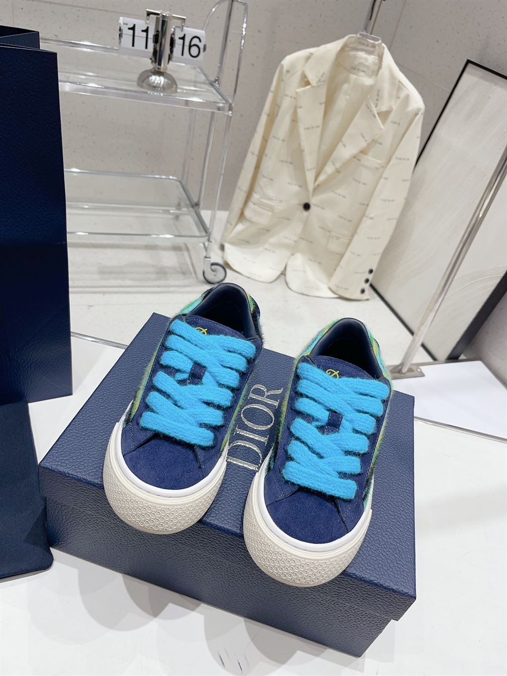 DIOR TEARS B33 SNEAKER LIMITED AND NUMBERED EDITION – DO135