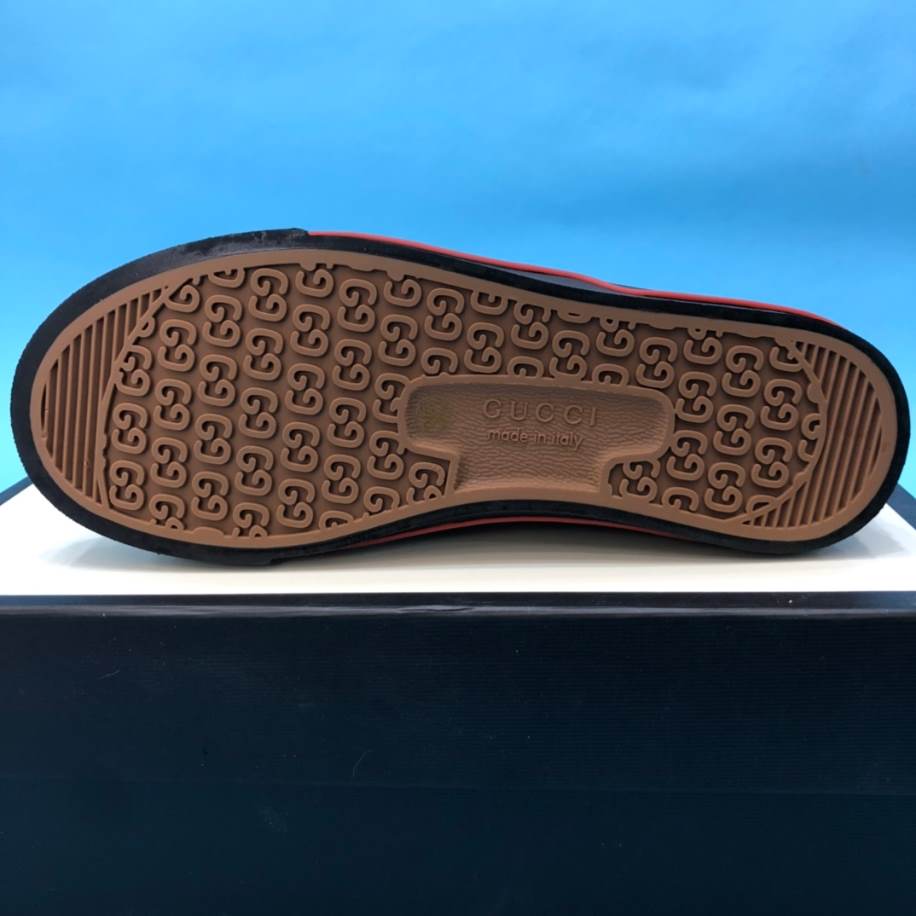 Gucci Off The Grid Black Sneakers – GCC182