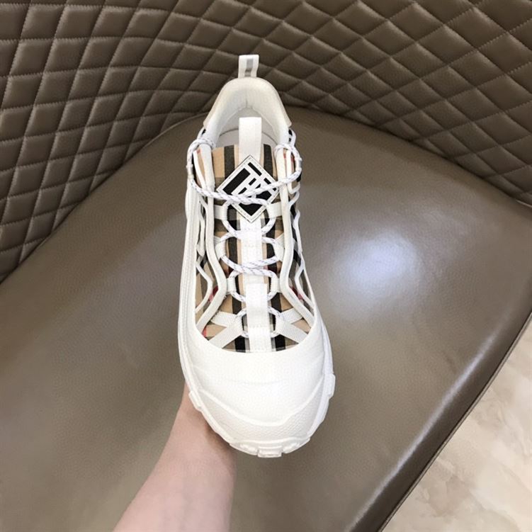 BURBERRY ARTHUR VINTAGE CHECK LOW-TOP SNEAKERS – BBR022