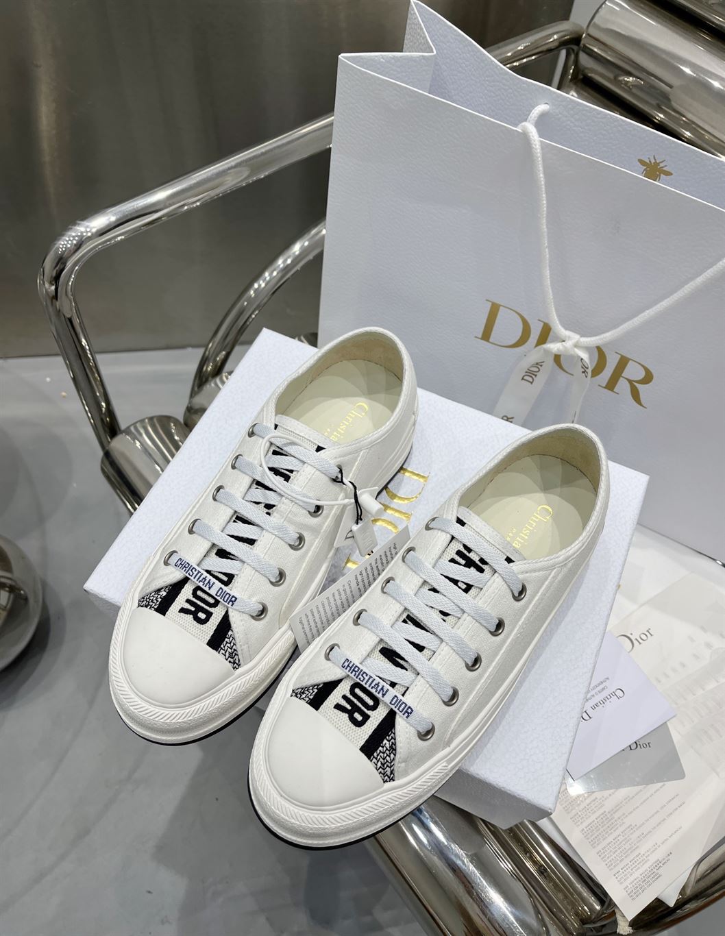 DIOR WALK’N’DIOR SNEAKER WHITE COTTON CANVAS – DO125