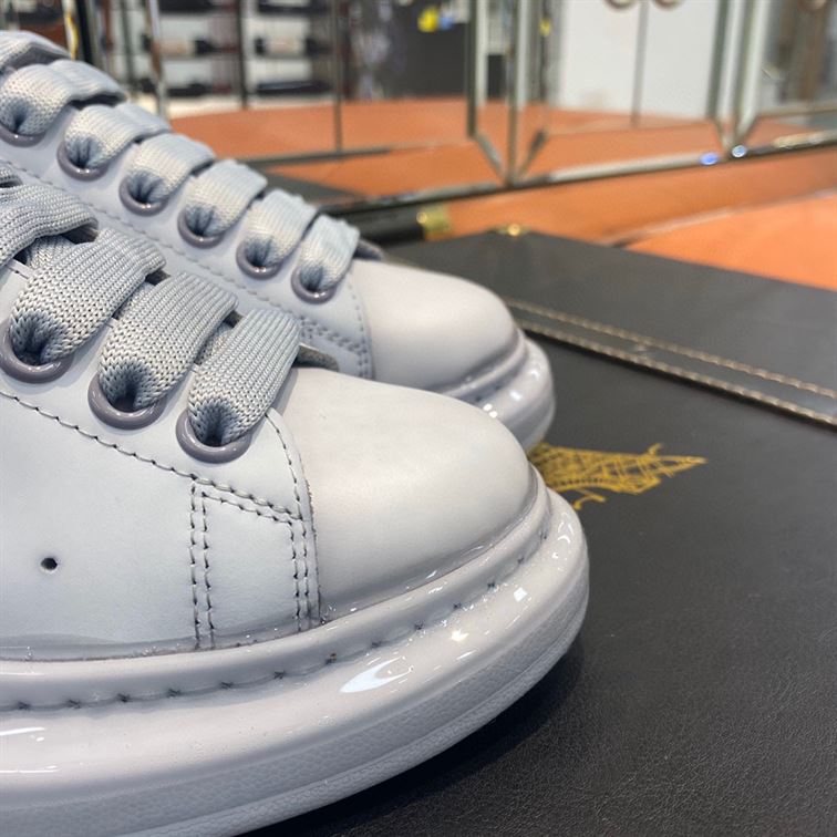 ALEXANDER MCQUEEN SNEAKERS – ALD022