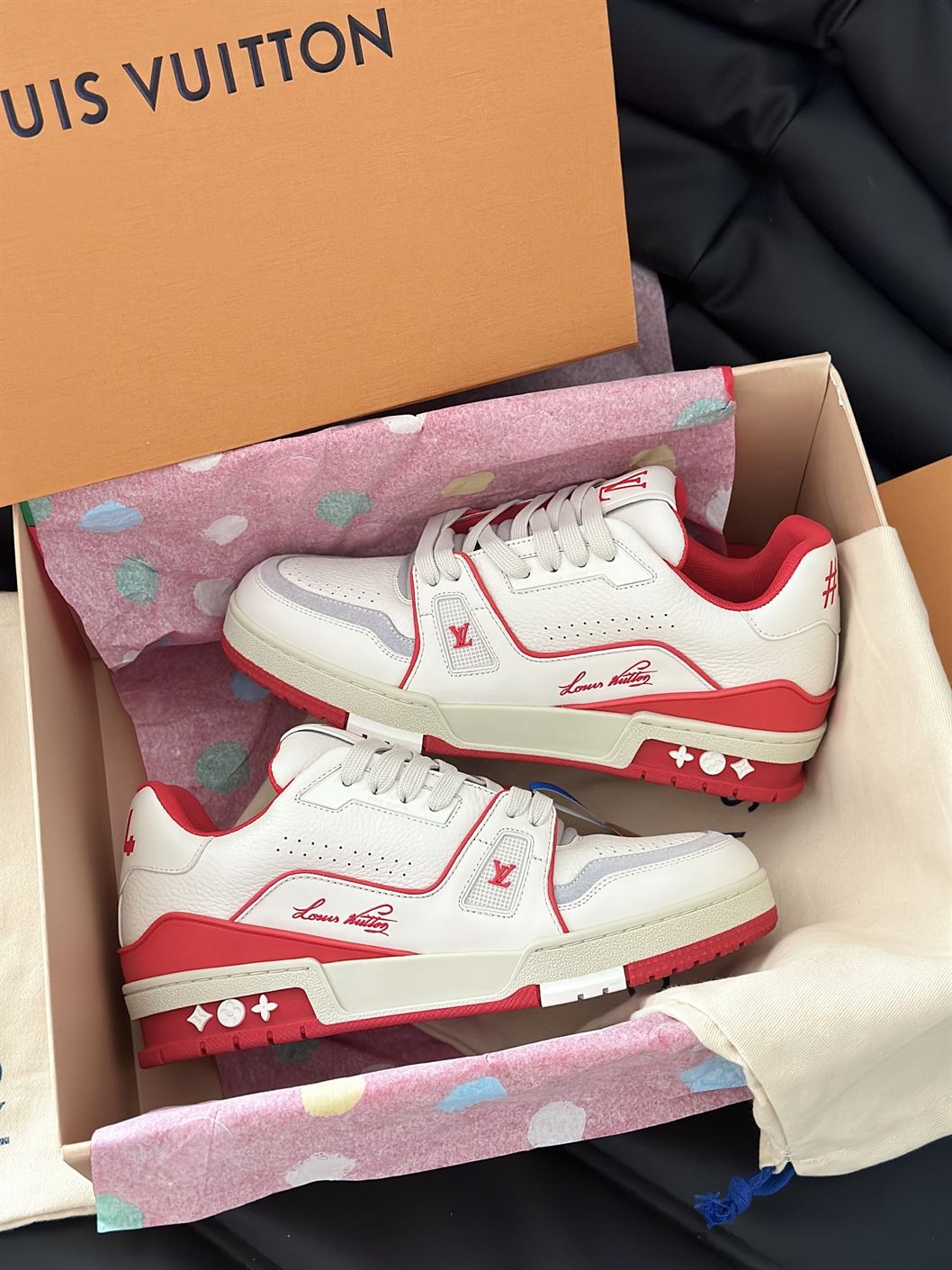 LOUIS VUITTON LV TRAINER SNEAKER – LVS194