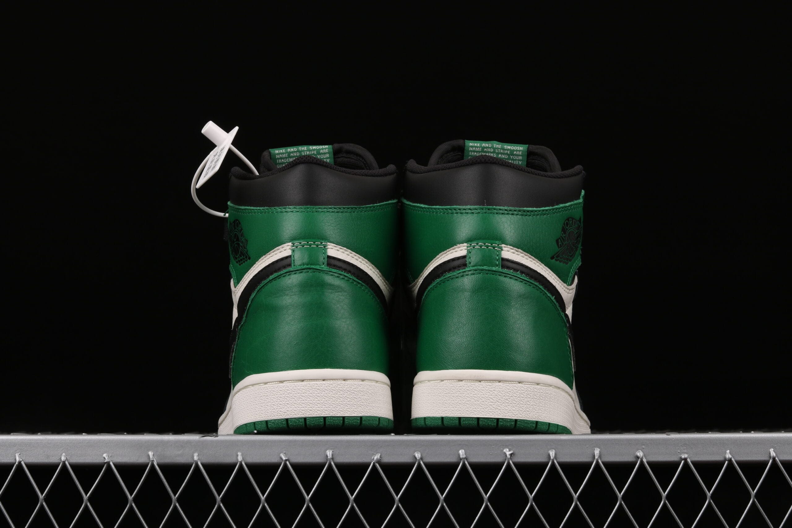 Jordan 1 Retro High Pine Green
