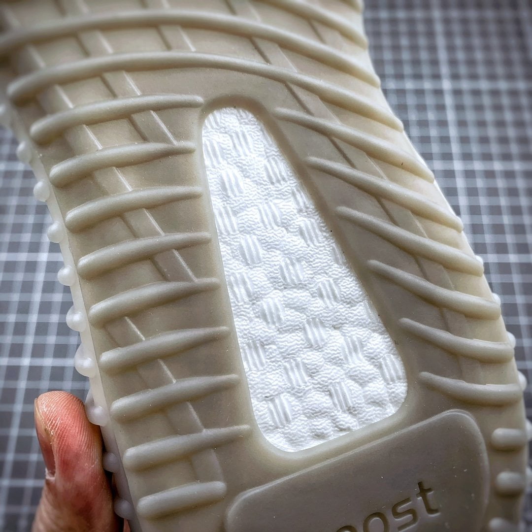Adidas Yeezy Boost 350 V2 Tail Light