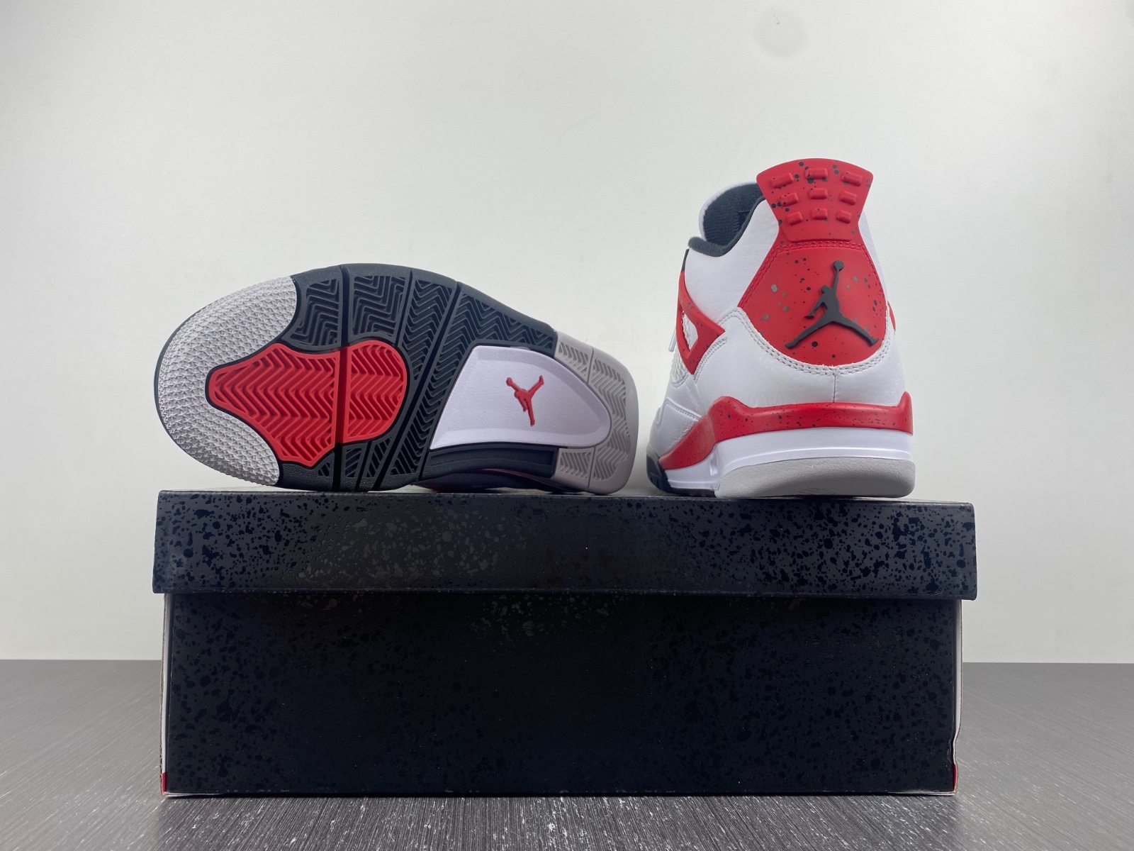 Jordan 4 Retro Red Cement