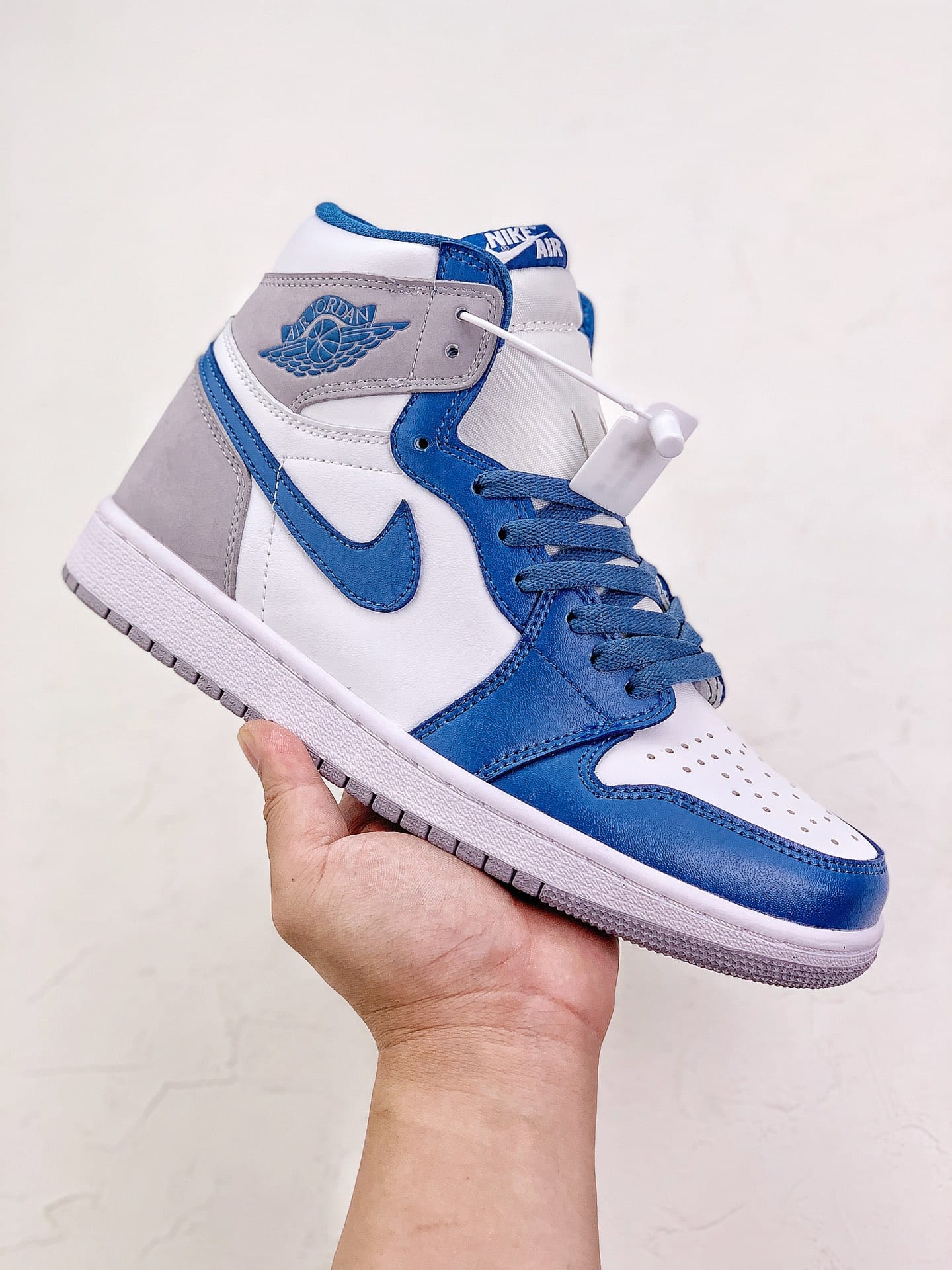 Jordan 1 True Blue High