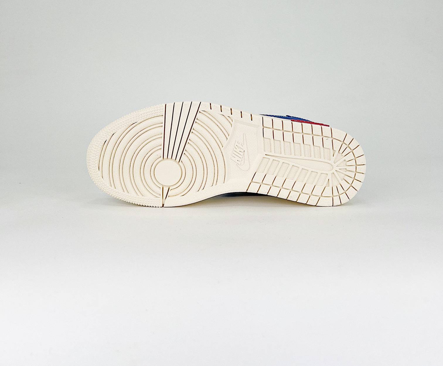 Travis Scott x Air Jordan 1 Retro Low Custom