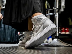 Jordan 1 Retro High CO Japan Neutral Grey (2020)