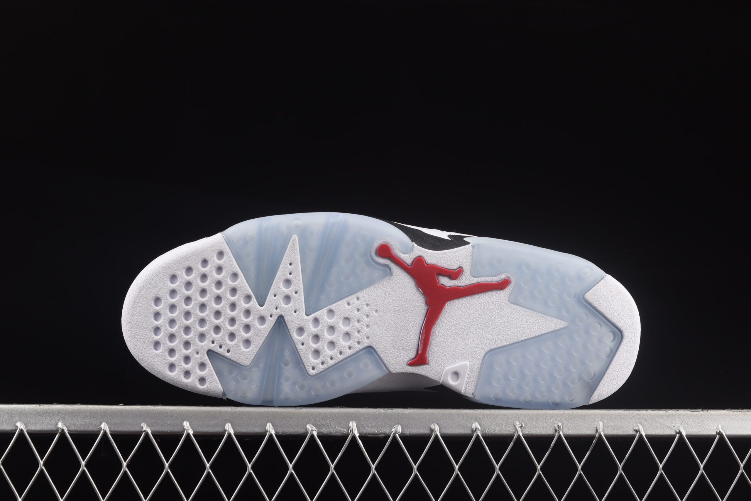 Jordan 6 Retro Carmine