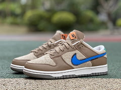 Nike Dunk Low size Dark Driftwood